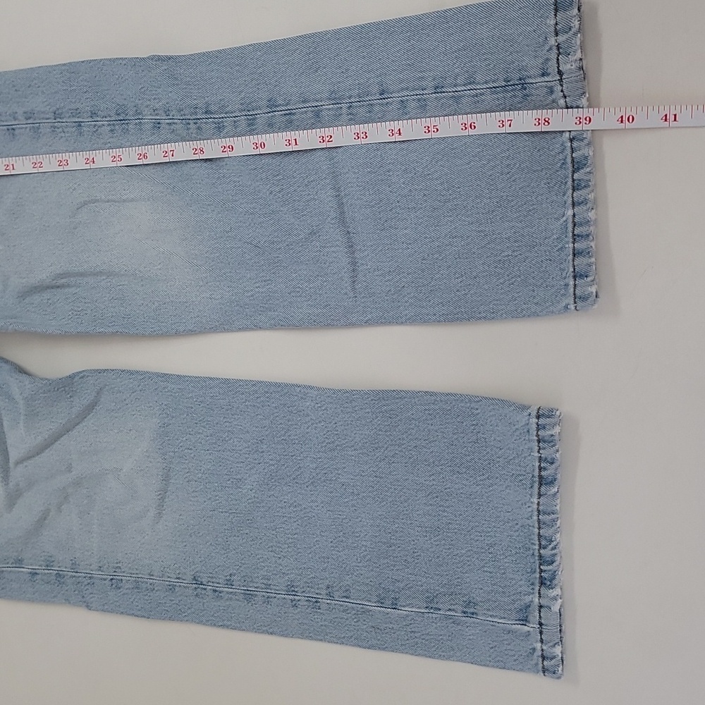 Reformation Straight Leg Jeans in Tahoe - Picture 4 of 13